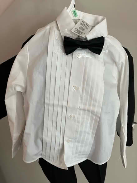 Photo of free New 4T boys tuxedo (Montgomery Village) #1