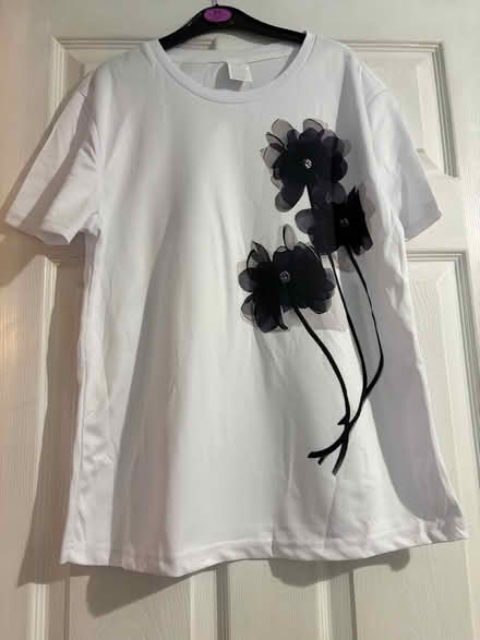 Photo of free Black / White Top (Westbury BA13) #1