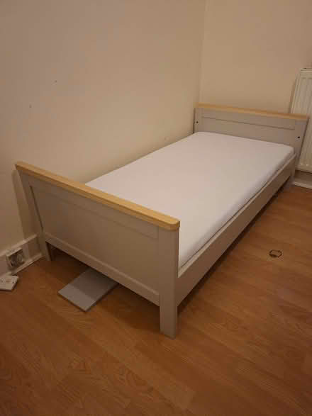 Photo of free Cot & toddler bed (New Eltham SE9) #3