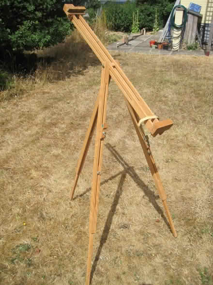 Photo of free artist easel. wooden. (Longley Green WR13) #2