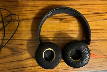 Photo of free JBL Bluetooth Headphones (Midtown) #3