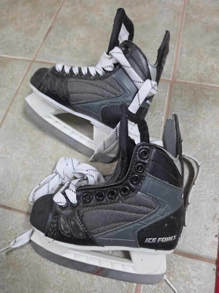 Photo of free 2 Pair of Hockey Skates (Norton) #4