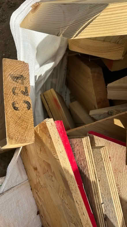 Photo of free Wood Pieces Off Cuts (BN3 5SB) #3