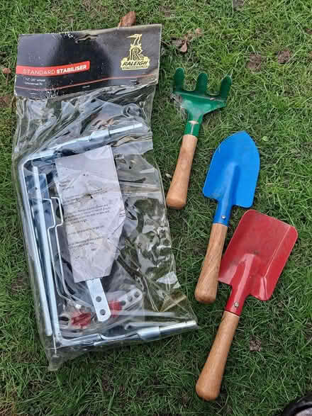 Photo of free Various outdoor kid's toys (Wollaton Park, NG8) #2