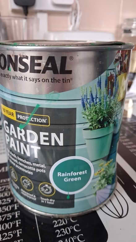 Photo of free Outdoor paint (Brinnington SK5) #2