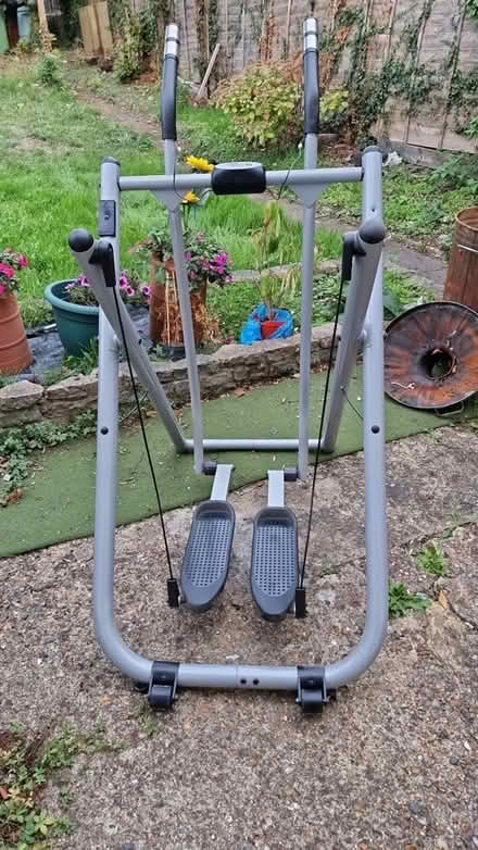 Photo of free Glider thingy (South Beddington SM6) #1