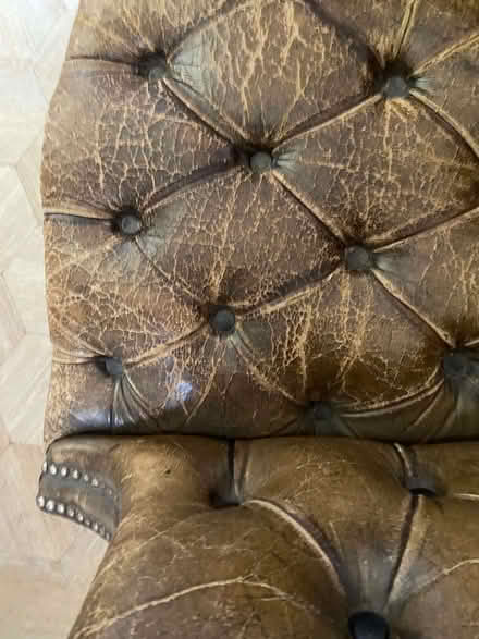 Photo of free Large vintage-style button-back armchair – restoration/upcyc (Broomhill S10) #3