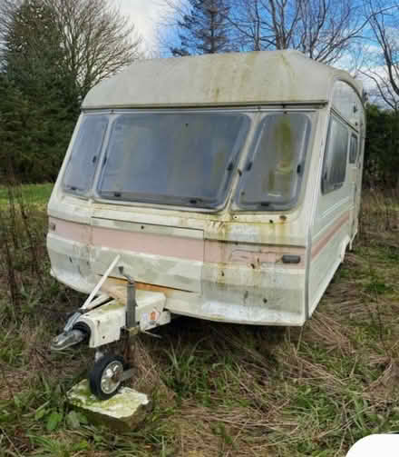 Photo of Caravan old style (HP3 Bennetts End) #1