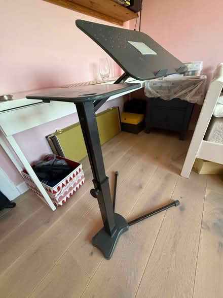 Photo of free Laptop tablet stand (Five Ways SW15) #2