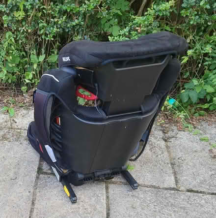 Photo of free Car seat - Recaro Monza Nova 2 (Redhill, Colesmead area, RH1) #2