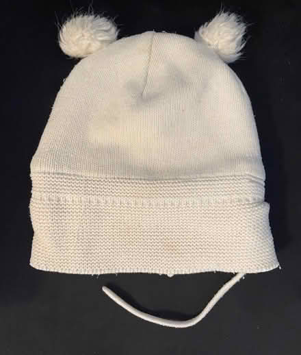 Photo of free 6 - 12 Months Baby’s Hat (Lambeth SW16) #2