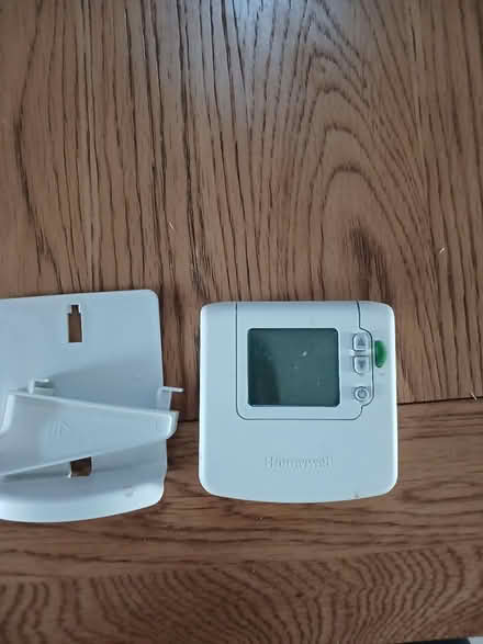 Photo of free Honeywell heating thermo control (Dilham NR28) #1