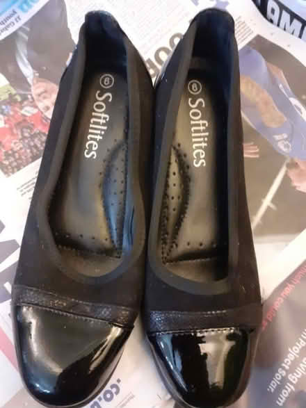 Photo of free Size 6 comfy softie shoes (Birmingham City Centre B1) #2