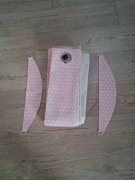 Photo of free Pair of curtains (Frampton Cotterell BS36) #1