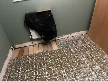 Photo of free vintage 70s vinyl flooring (Sidcup kent DA15) #2