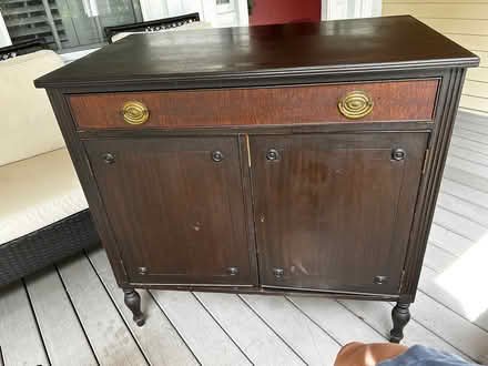 Photo of free Vintage Bureau (Old Wethersfield) #4