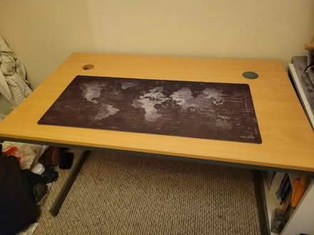 Photo of free Desk (Churchill Square area BN1) #1
