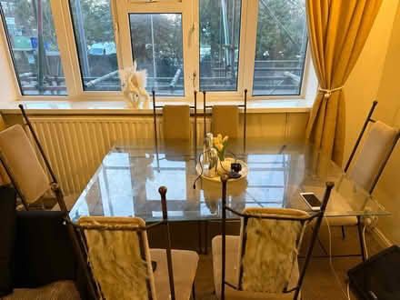 Photo of free A set of dining table and 6 chairs (BN3 Hove.) #1
