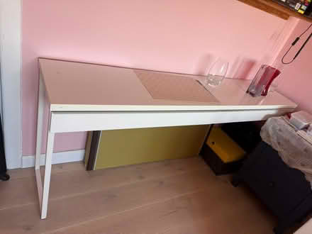 Photo of free desk 2 drawers metal legs ikea (Five Ways SW15) #2