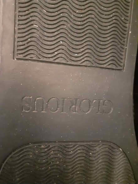 Photo of free Size 6 glamouris trainers (Birmingham City Centre B1) #3