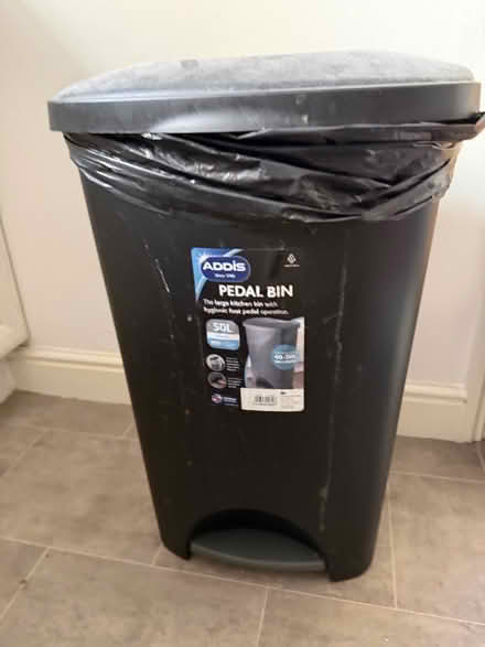 Photo of free 50L household bin (Deptford SE8) #1