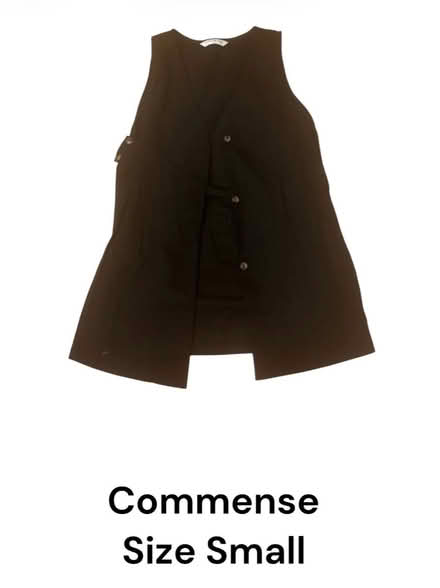 Photo of free Commense Woman’s Top (Brooklyn Storage) #1