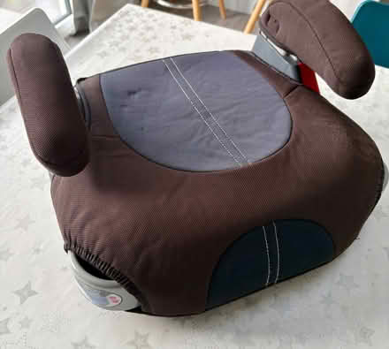Photo of free Kids Car booster seat (North Gyle EH12) #1