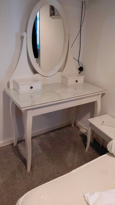 Photo of free Ikea dressing table (Coldfield park bath) #1
