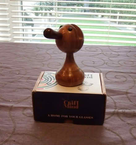 Photo of free Novelty Spectacle Stand (Vale LA1) #2