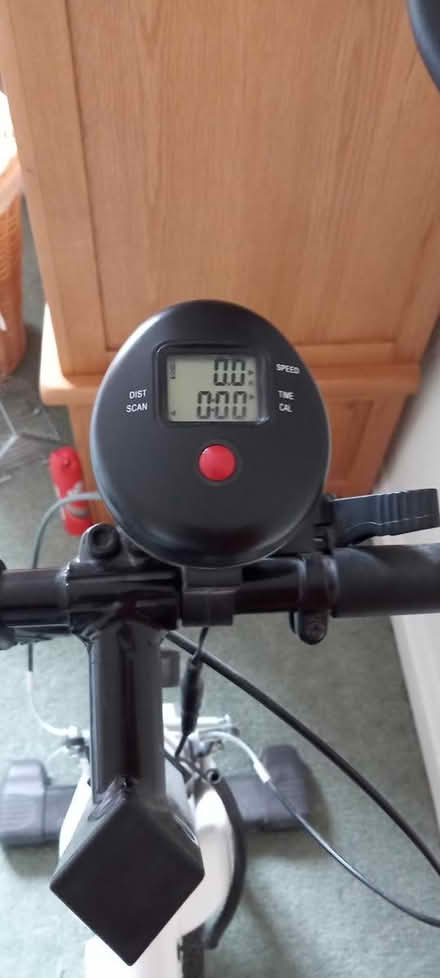 Photo of free Training bike (Pontefract West Yorkshire wf8) #3