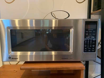 Photo of free Microwave to offer (Oakmont, Santa Rosa) #1
