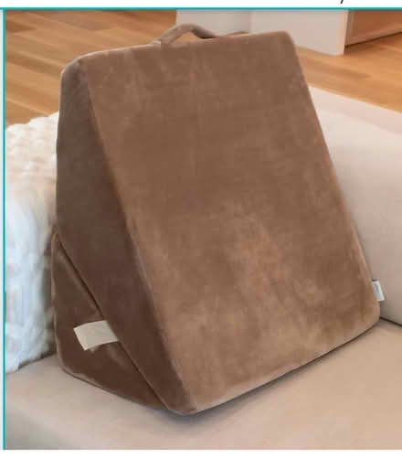 Photo of free Wedge pillow (Plaistow E13 8) #1