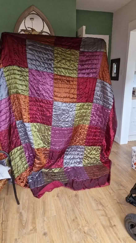 Photo of free Bedspread and Pillow Covers (Bridge of Allan FK9) #1