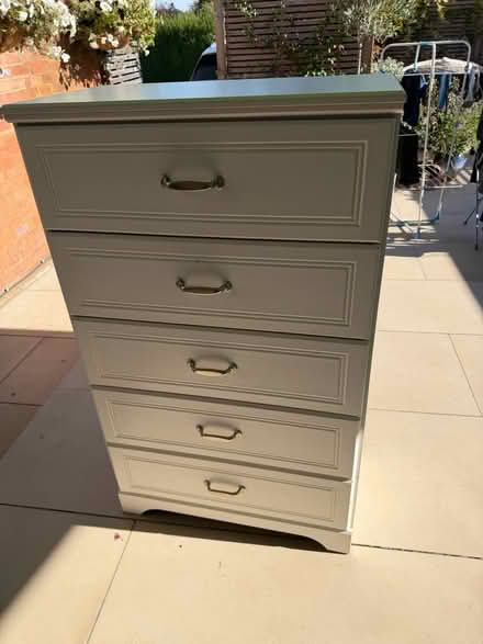 Photo of free White 5-Drawer Chest of Drawers (Harpenden AL5 3) #1