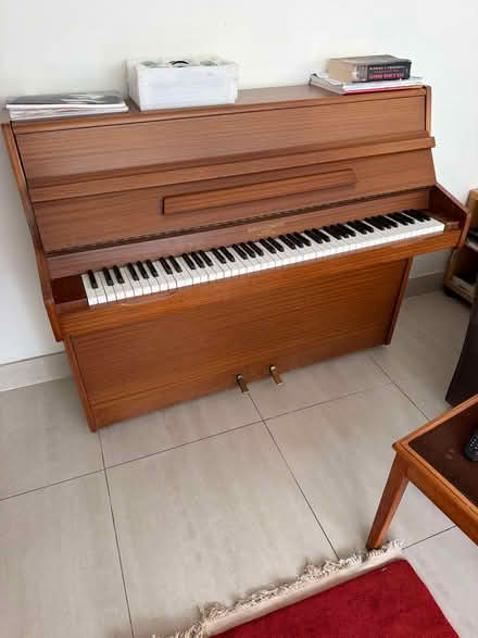 Photo of free Upright piano (Twickenham) #1