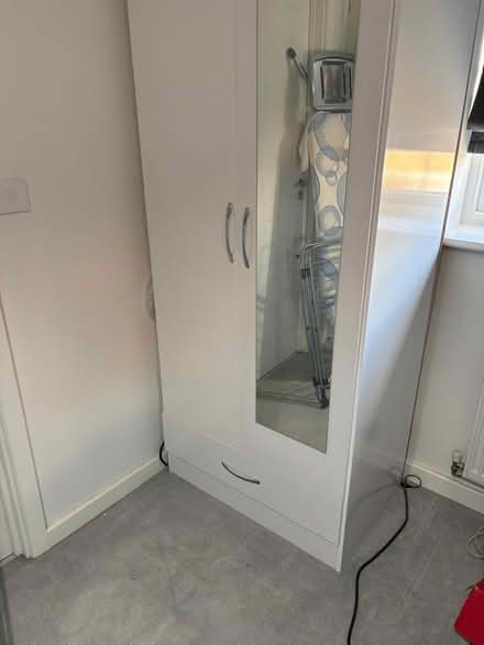 Photo of free White wardrobe (Priestwood RG42) #1