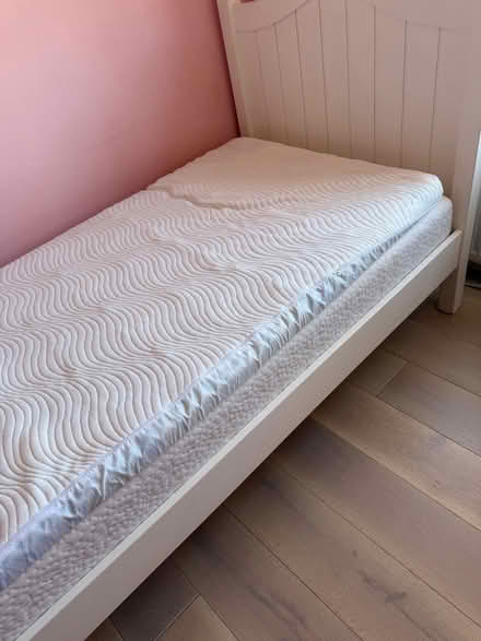 Photo of free Single bed plus mattress and topper (Five Ways SW15) #4