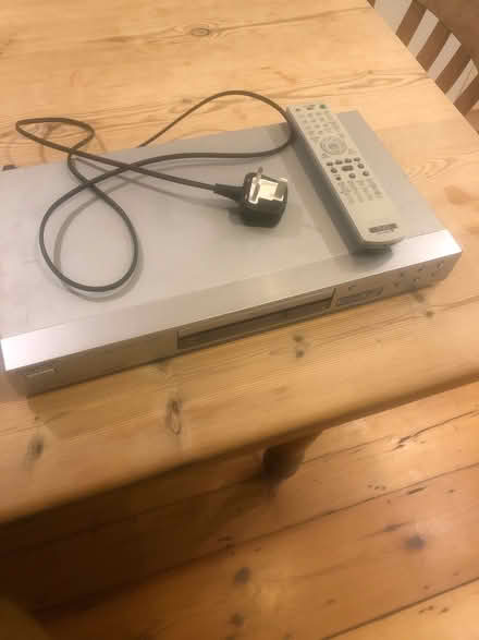 Photo of free dvd player (Central IP1) #1