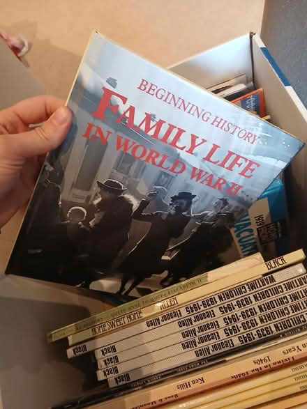 Photo of free WW2 reference books (Charlton Kings GL53) #2