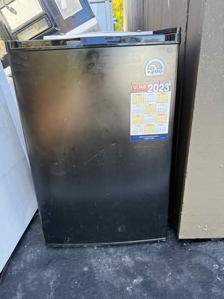 Photo of free Black Igloo mini fridge (1075 Valencia Avenue) #2