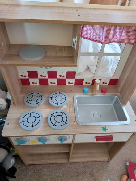 Photo of free Play kitchen (WV11 Essington) #2