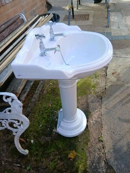Photo of free Pedestal bathroom sink (Beauchief, S8) #2