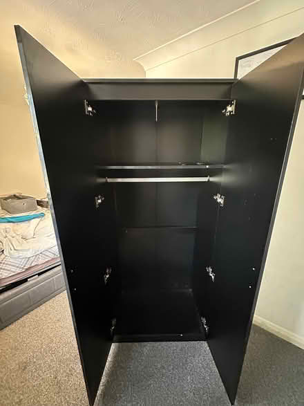 Photo of free Mirrored wardrobe (South Ham RG22) #2
