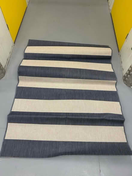 Photo of free Blue and white mat (Herne Hill, SE24) #1