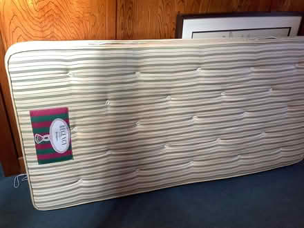 Photo of free single mattress 72x35x7.5ins (Croydon) #1