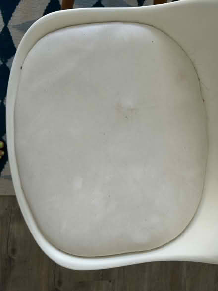 Photo of free 2 dining chairs (Reigate RH2) #3