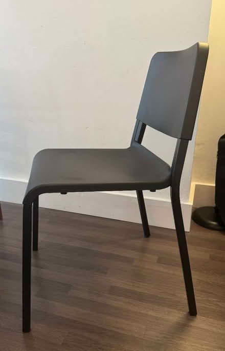 Photo of free Black dining chair (Notting Hill W11) #1