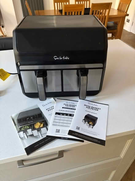 Photo of free Air fryer (Derby DE24) #1