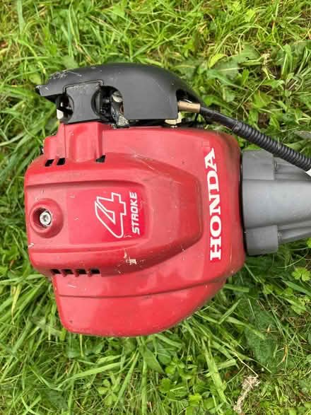 Photo of free Honda 4 stroke strimmer (St Buryan TR19) #3