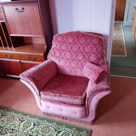 Photo of free 3 sofas and 4 or 5 armchairs (Wembley Stadium/Park HA9) #2